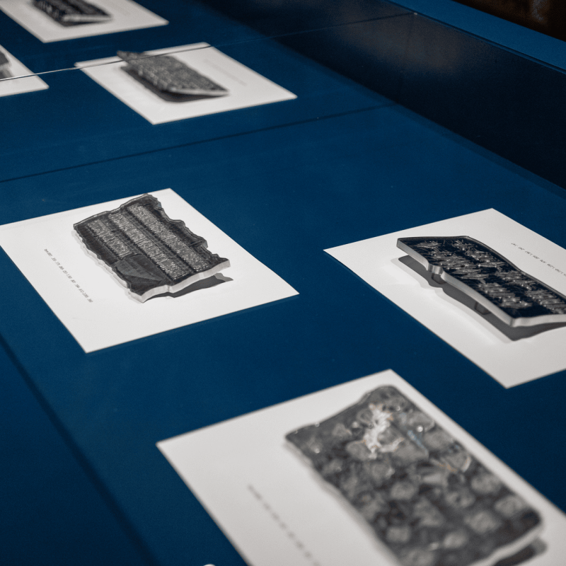 AI Messages by Jerry Galle. Prompting the Real exhibition, November 15&ndash;16, 2025, Museo di Palazzo Poggi, Bologna. Photo by Eleonora Rossi _ Sineglossa (63)