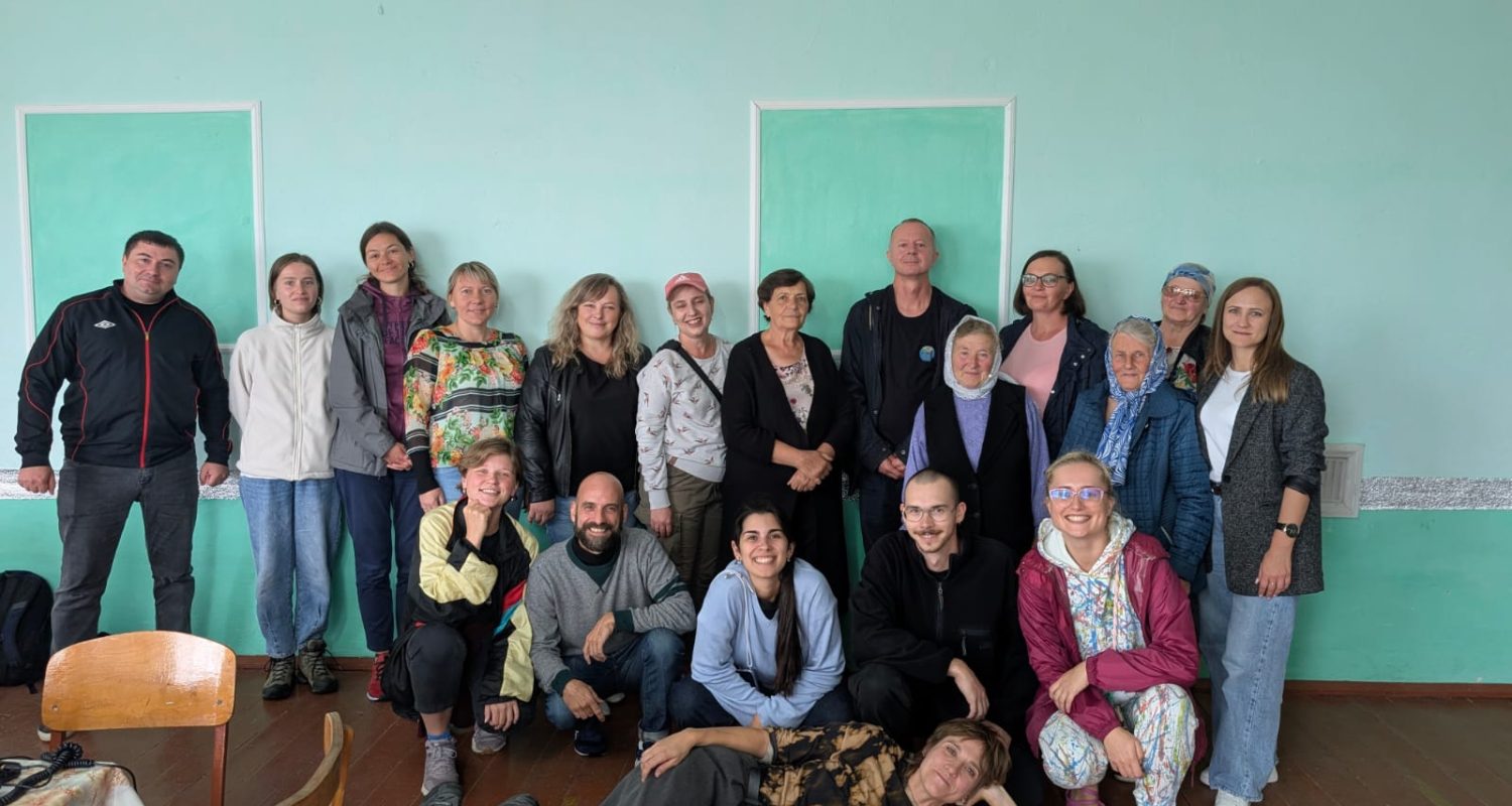 Discovery Guide — photo from the art residency in Ukraine, September 2025 - Chabanivka museum 4 group photo