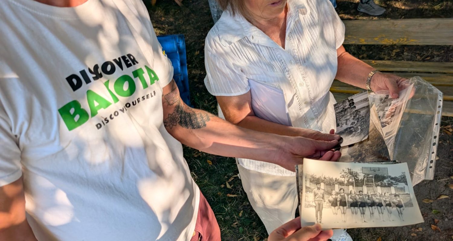 Discovery Guide — photo from the art residency in Ukraine, September 2025 - Family Enterprise “Perlyny Bakota – Prudyvusiv Herbalist” community meeting 10