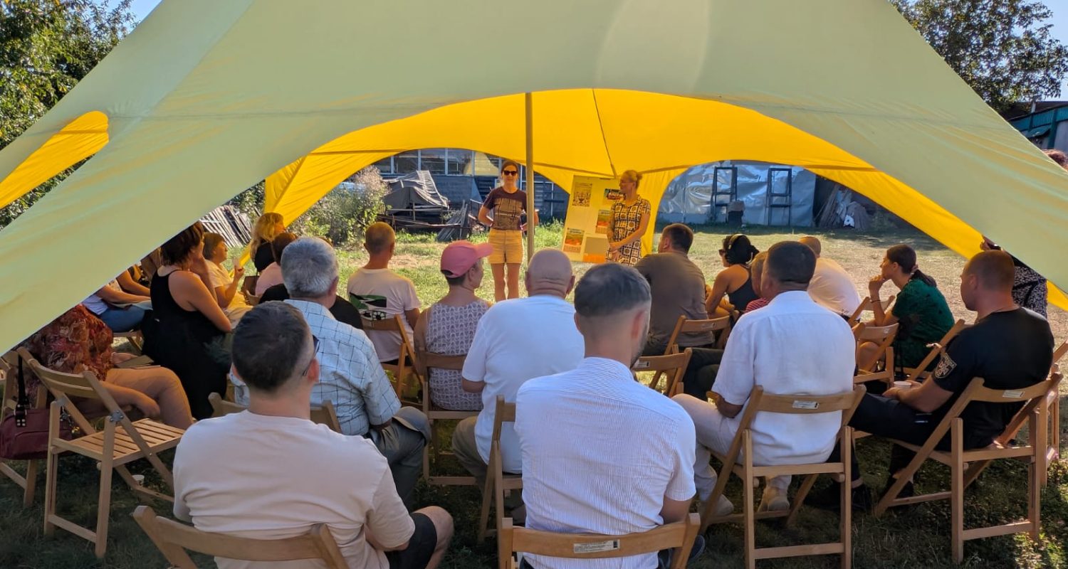Discovery Guide — photo from the art residency in Ukraine, September 2025 - Family Enterprise “Perlyny Bakota – Prudyvusiv Herbalist” community meeting 5