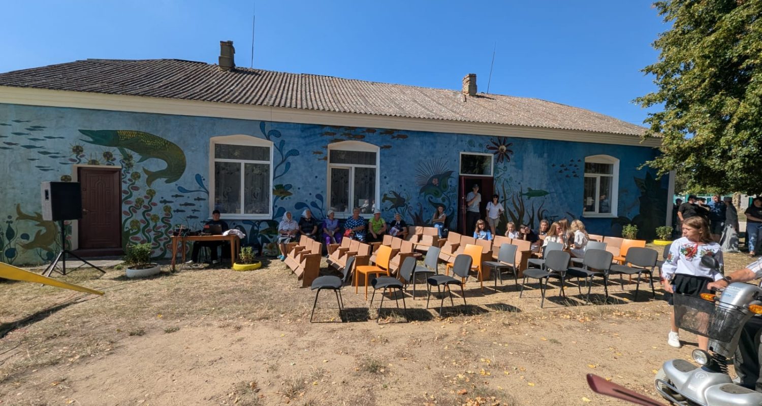 Discovery Guide — photo from the art residency in Ukraine, September 2025 - Gorayiv Village Club community meeting 1
