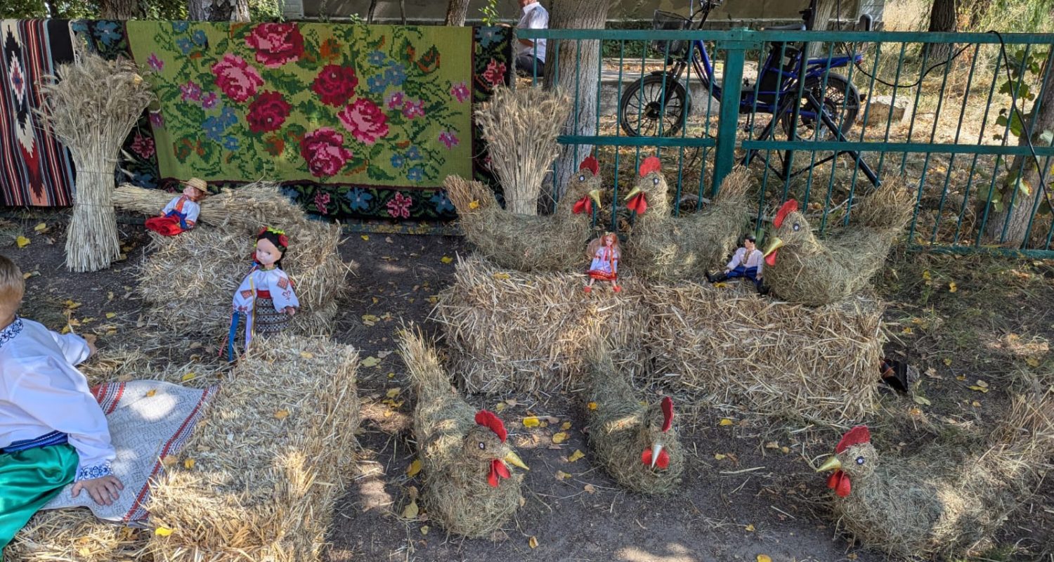 Discovery Guide — photo from the art residency in Ukraine, September 2025 - Gorayiv Village Club community meeting 2