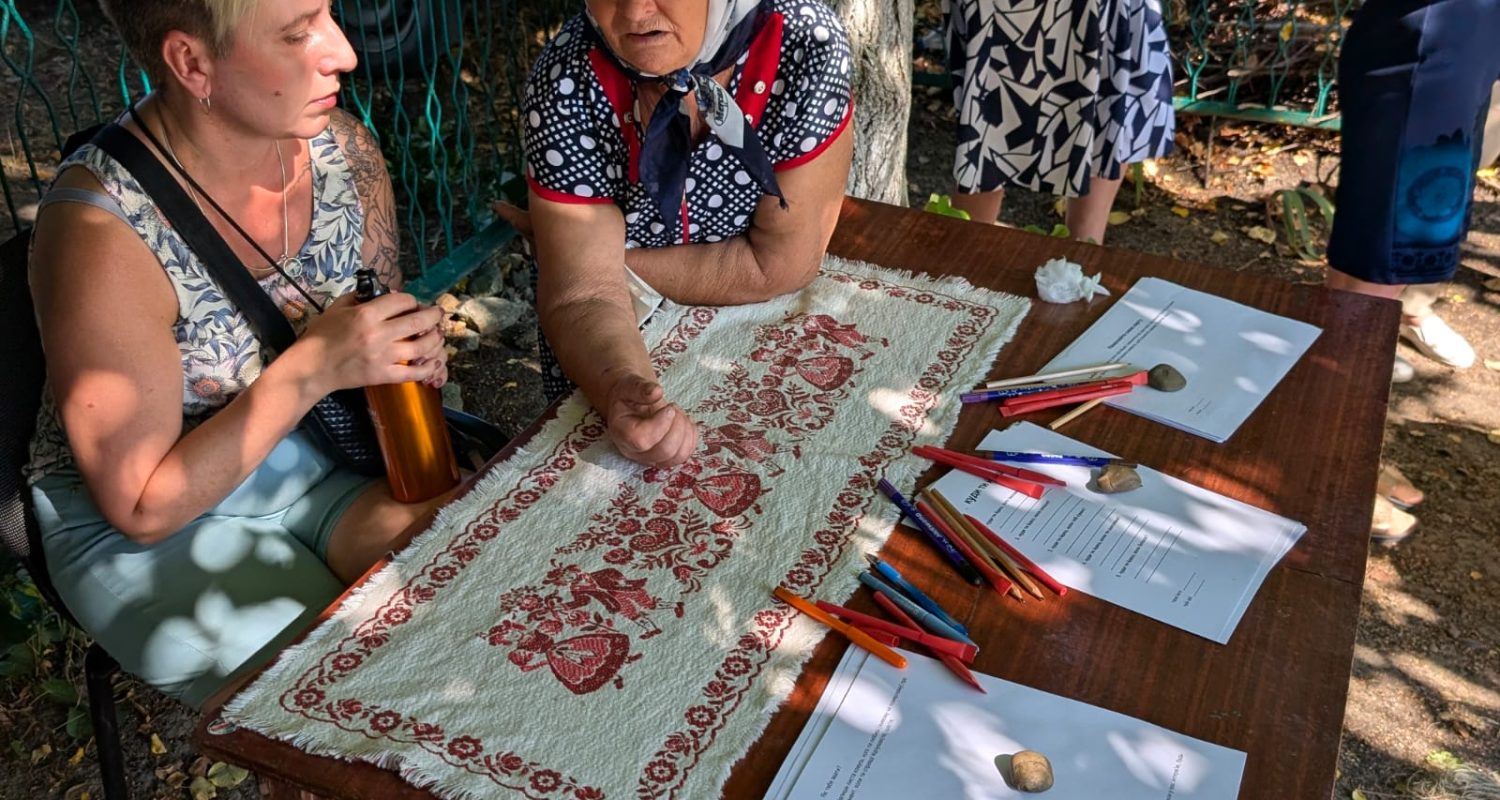Discovery Guide — photo from the art residency in Ukraine, September 2025 - Gorayiv Village Club community meeting 5