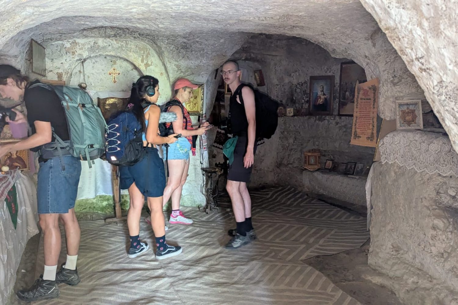 Discovery Guide — photo from the art residency in Ukraine, September 2025 - Monastero rupestre di Bakotskyi Mikhailovsky sul fiume Dnestr, all’interno del Parco Naturale Nazionale Podilski Tovtry 6