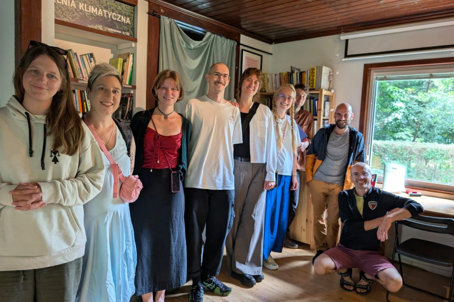 Discovery guide - photo from capacity building activity in Varsavia, July 2025 - Olena Kayinska, Camille Bleu-Valentin, ARSèNE, Robin Alysha Clemens, Bohdana Korohod, Federico Bomba, Tommaso Sorichetti, Alina Oliinyk