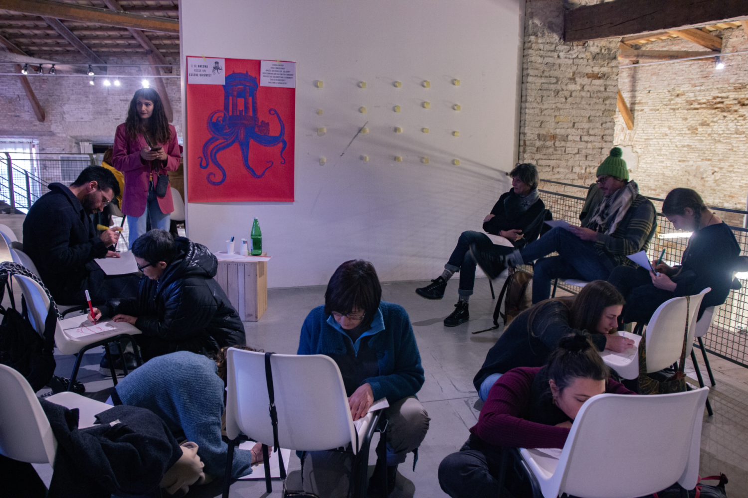 Foto dall'evento "E se Ancona fosse un essere vivente?" per la coprogettazione del tema della guida nonturistica di Ancona (11 febbraio 2023)
