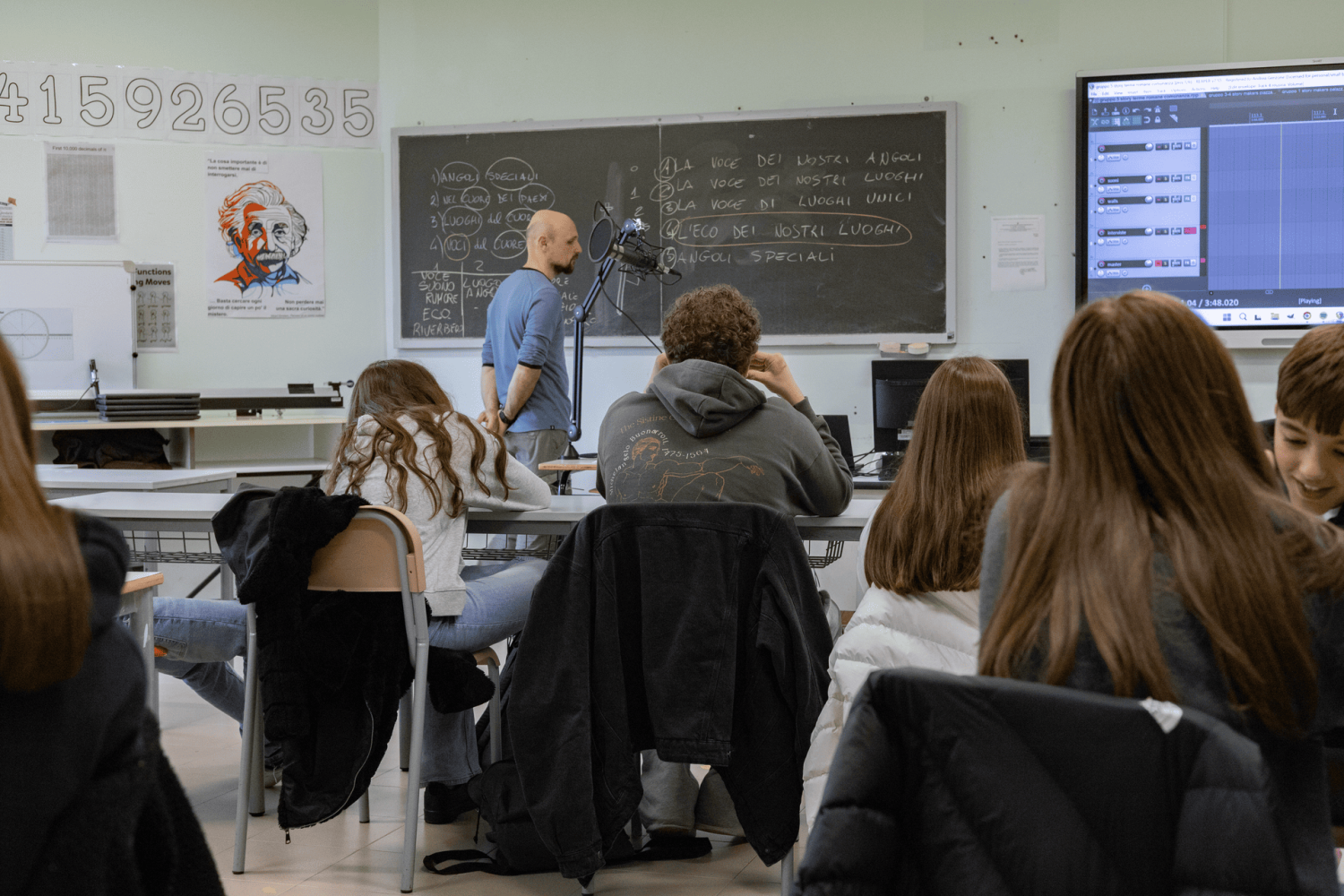Story Makers foto laboratorio podcast Andrea Genzone, Sarnano, Dicembre 2025-2