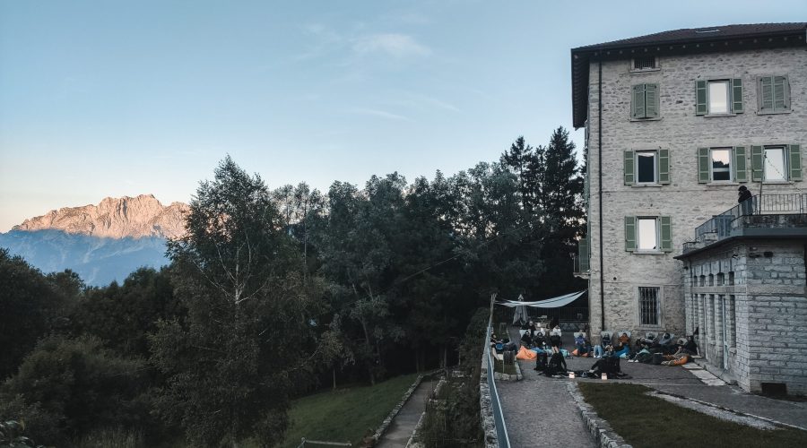 foto festival corpo montagna avanzi casa del parco adamello